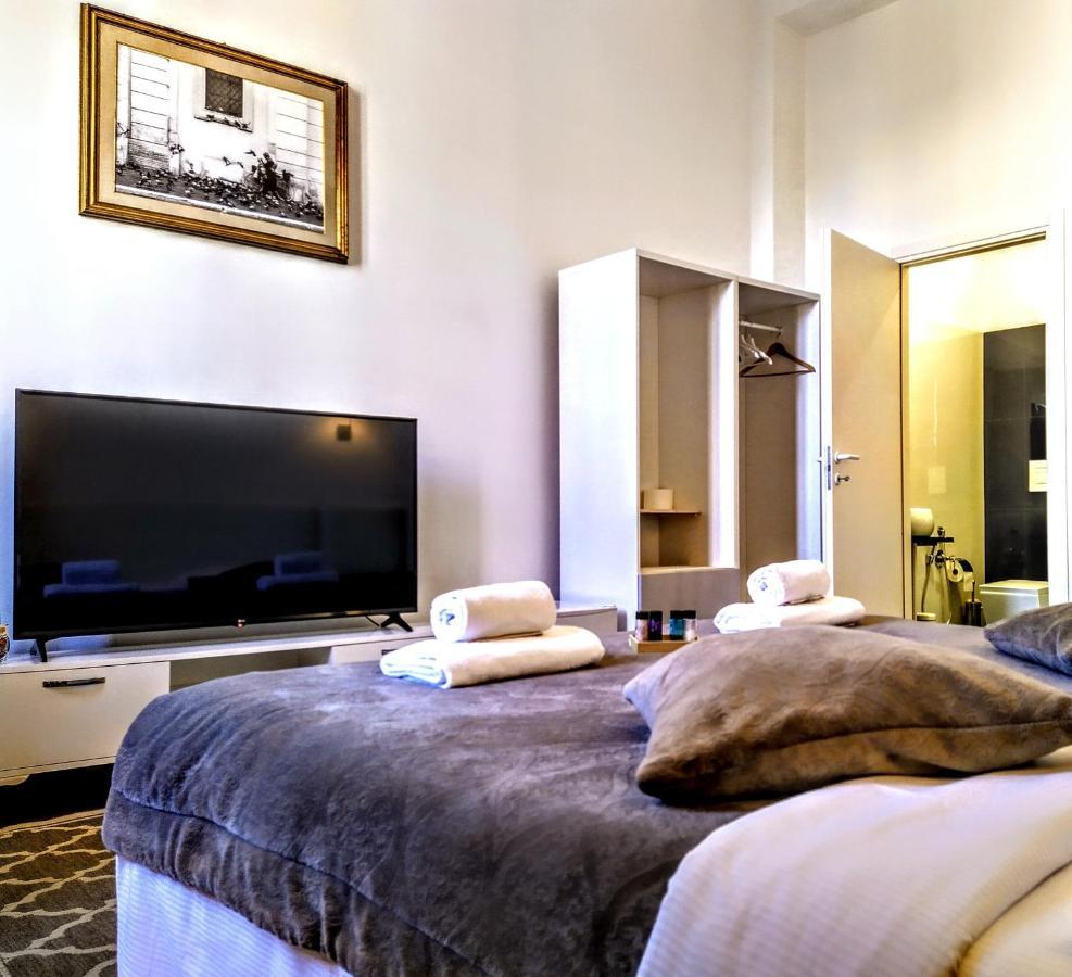 Lorvand โรม ภายนอก รูปภาพ